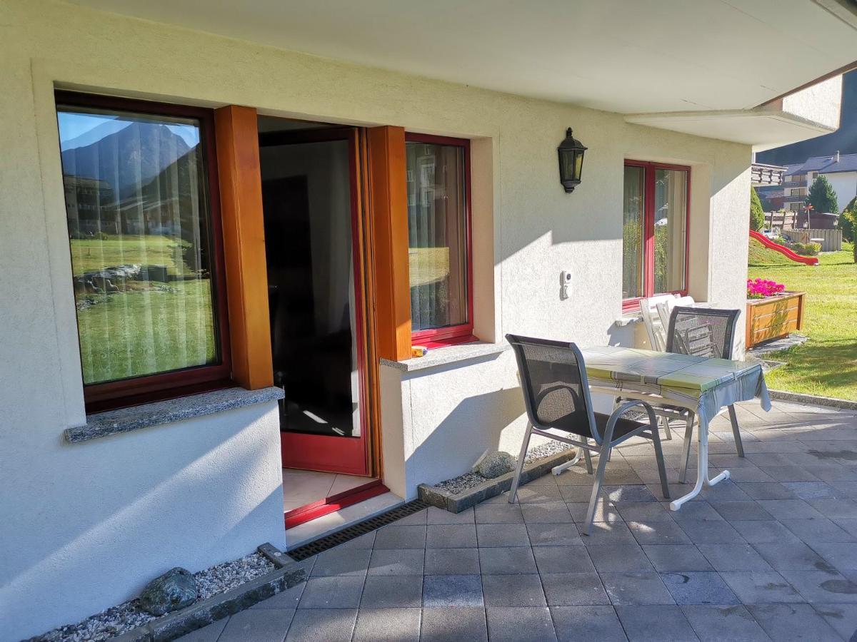 Ferienhaus Antigua Saas-Grund Exterior foto