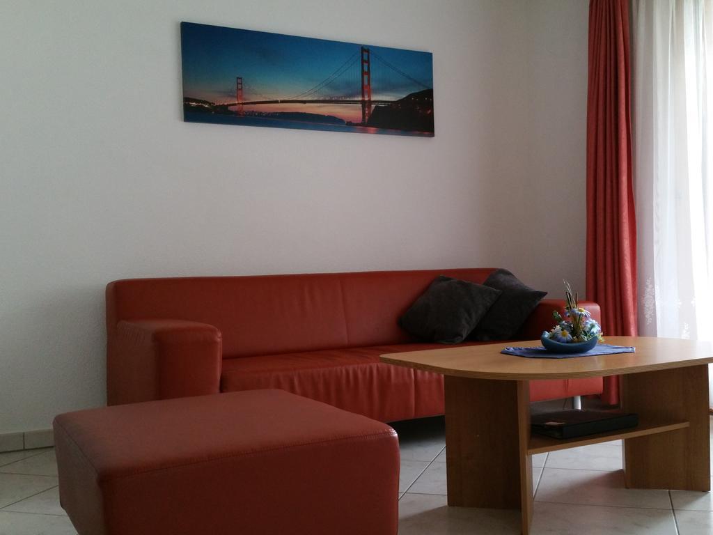 Ferienhaus Antigua Saas-Grund Zimmer foto